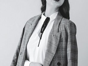 how to style a blazer