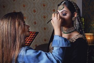 quick glam makeup